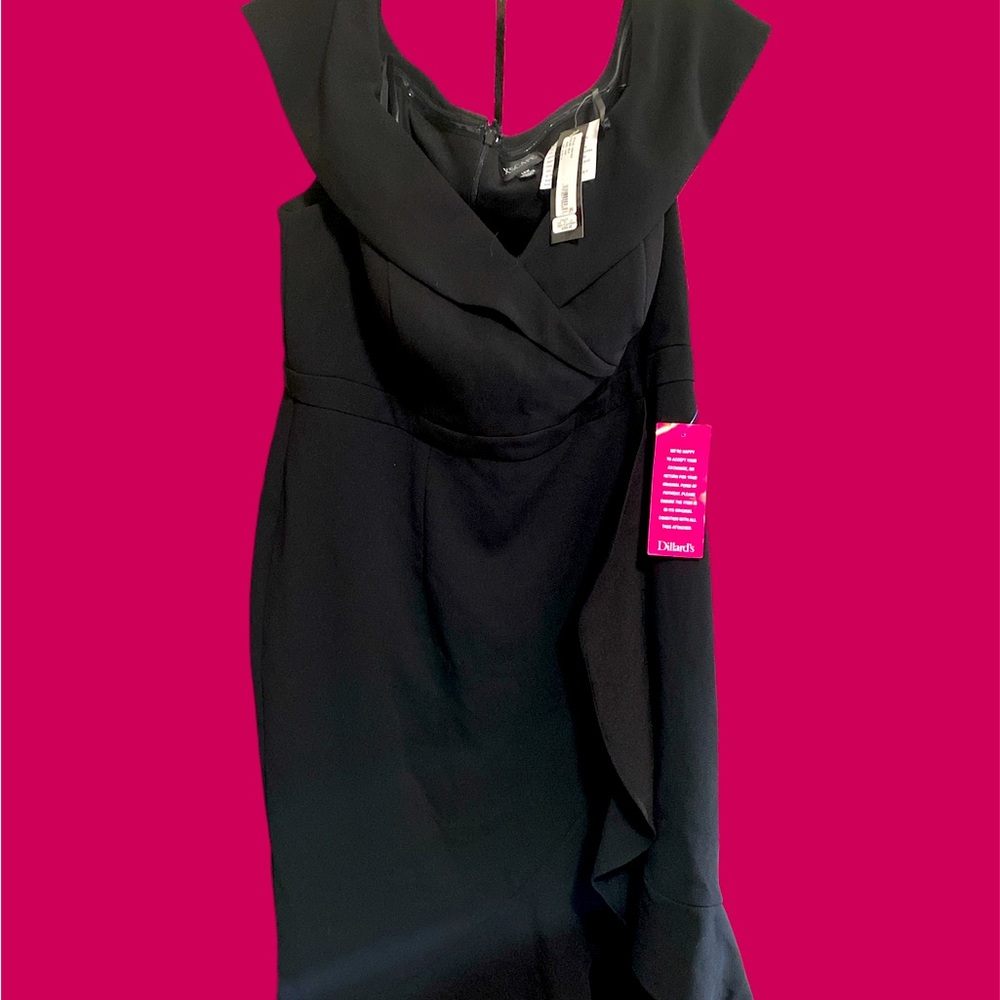 Black dress size 14w Xscape  brand beautiful formal or anytime awesome fit